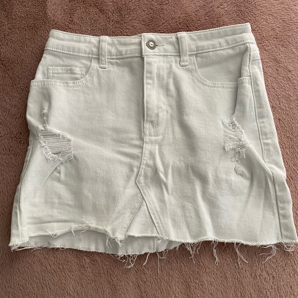 hollister white denim skirt